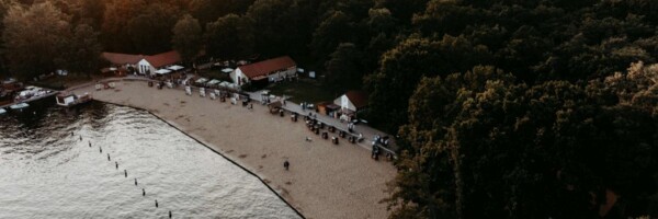 Strand am See vor Festival