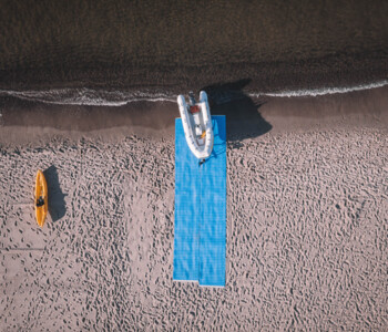 Strandmatte Kühlungsborn mit Bootsanhänger